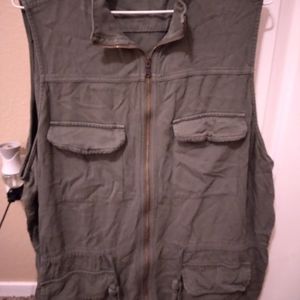 Cargo vest